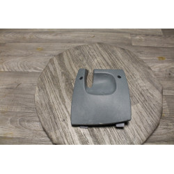 cache plastic colonne de direction inferieur RENAULT MEGANE 1 7700841038