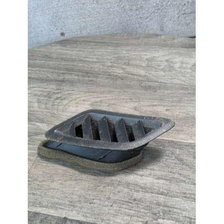 grille aeration ventilation tableau de bord nissan qashqai