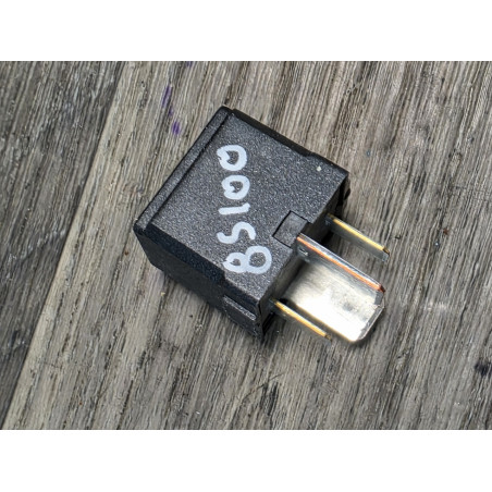 relais noir 12v 4 broches nissan 252309f915