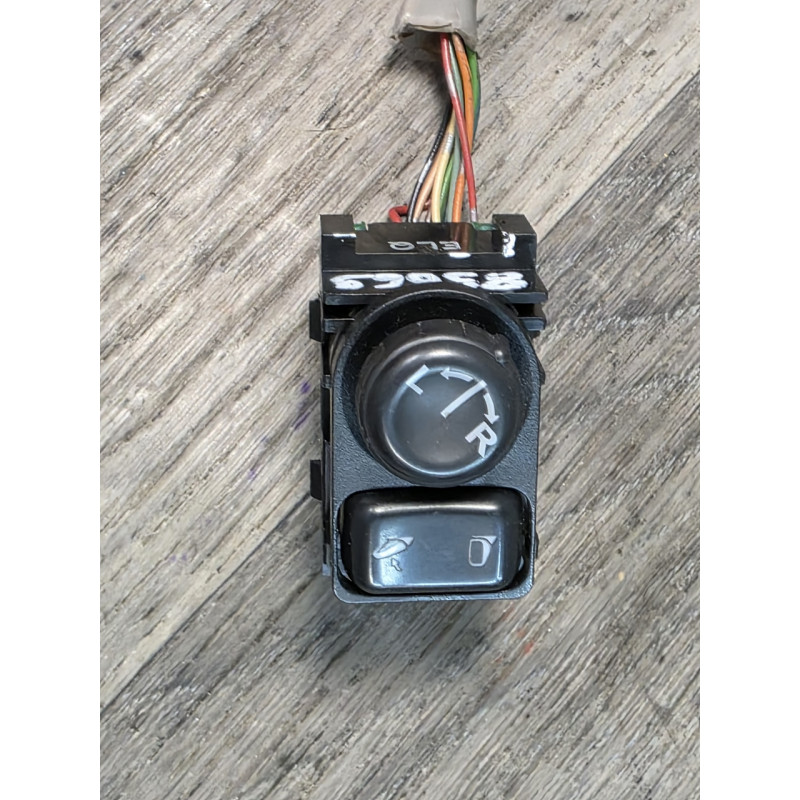 bouton commande reglage retroviseur electrique nissan qashqai 25570JD01B bouton commande reglage retroviseur electrique nissan qashqai 25570JD01B
