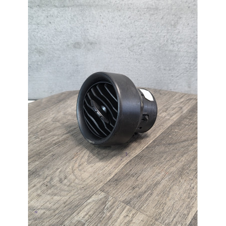 grille buse de ventilation aeration tableau de bord nissan qashqai