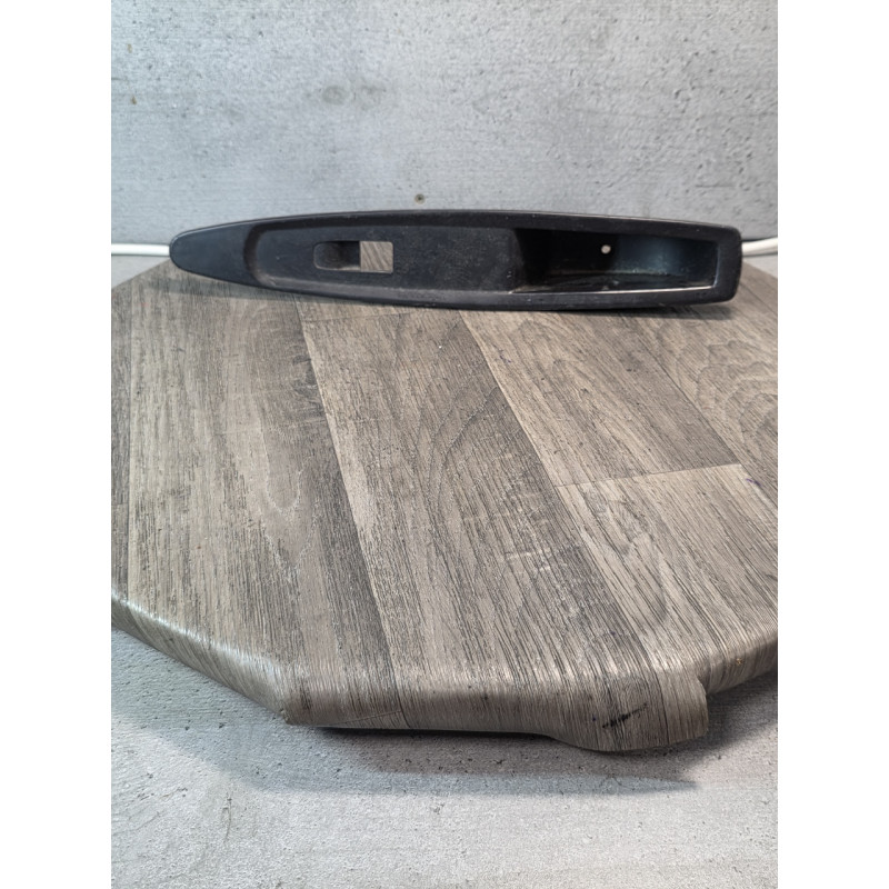 support plastic bouton leve vitre droit seat ibiza 9650912377