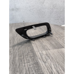 contour plastic poignee porte interieur gauche citroen c4 9657086077