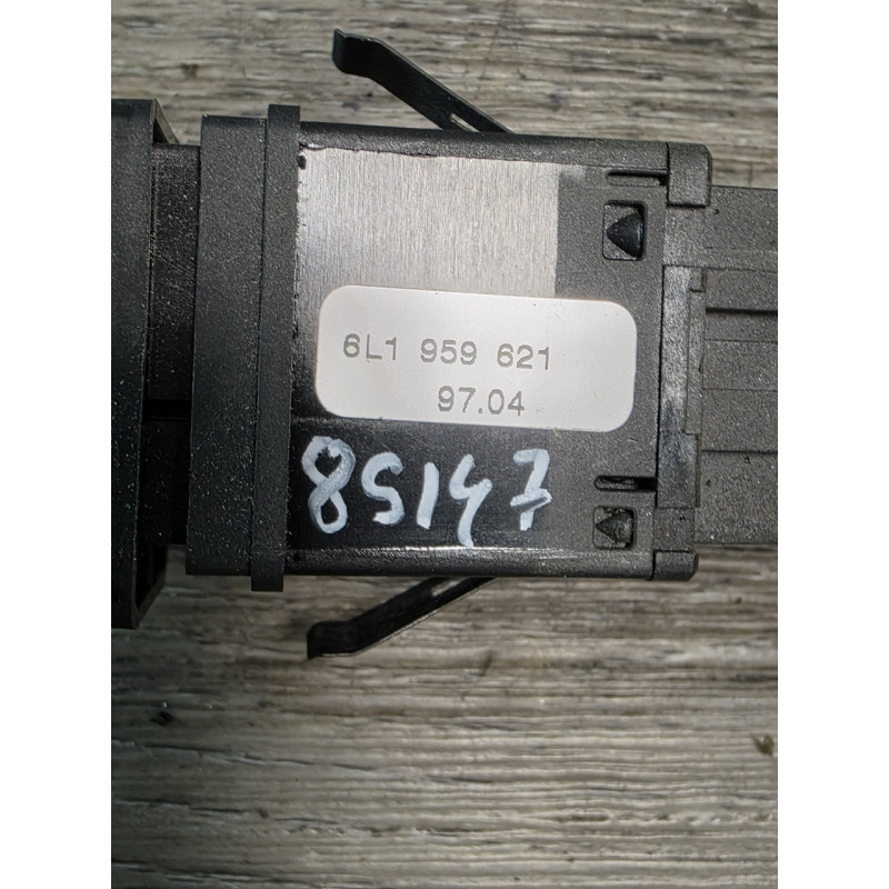 bouton de degivrage seat ibiza 6l1959621 bouton de degivrage seat ibiza 6l1959621