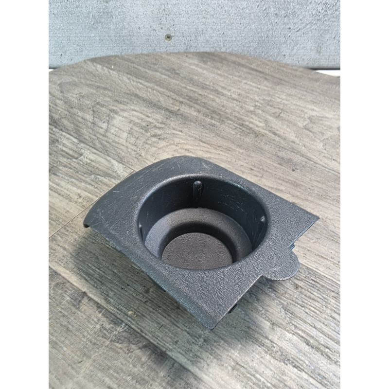 porte gobelet plastic colonne centrale seat ibiza 6l0858195