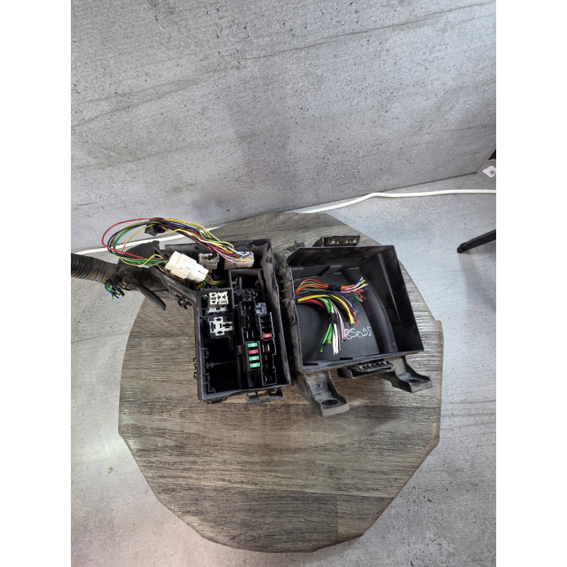 boite fusible relais compartiment moteur seat ibiza boite fusible relais compartiment moteur seat ibiza