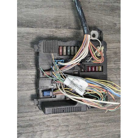 bsi usm bsm upc relais boite de fusible calculateur renault 1.5 dci 8200262385