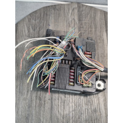 bsi usm bsm upc relais boite de fusible calculateur renault 1.5 dci 8200262385