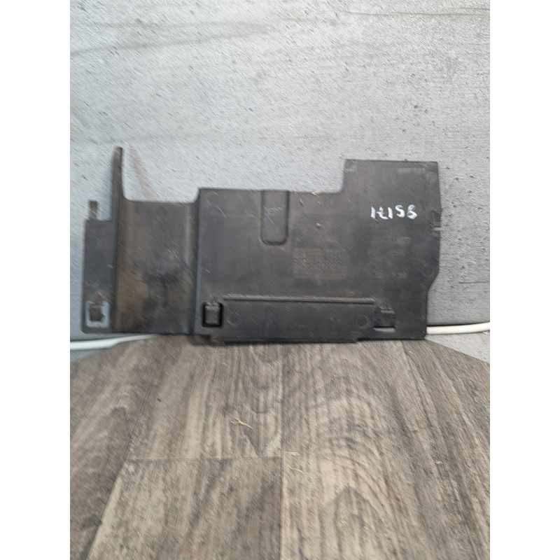 cache plastic inferieur tableau de bord seat ibiza 6q0915753 cache plastic inferieur tableau de bord seat ibiza 6q0915753