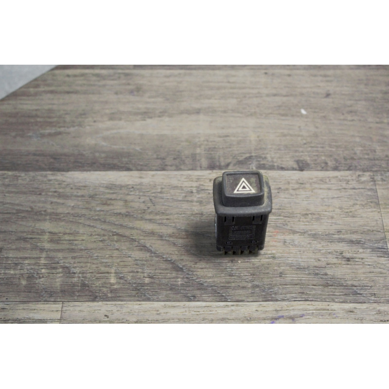 bouton warning feux de detresse peugeot 305 bouton warning feux de detresse peugeot 305