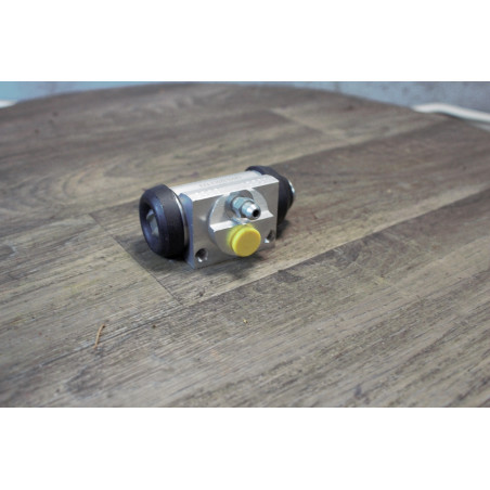 cylindre de roue (250)[25L]173