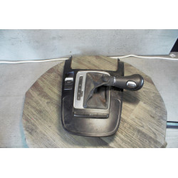 plastic support levier vitesse pommeau bouton audi a4 8k0864261