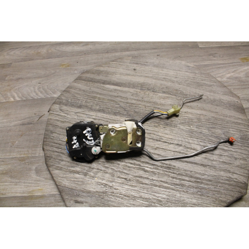 gache de porte avant droit rover gache de porte avant droit rover