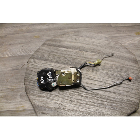 gache de porte avant droit rover