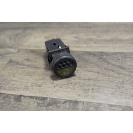 bouton antibrouillard peugeot 205 p205