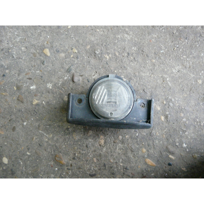 eclairage plaque immatriculation arriere peugeot 205 p205 eclairage plaque immatriculation arriere peugeot 205 p205