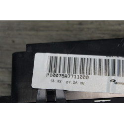 ecran affiche nissan qashqai 10075a7711000