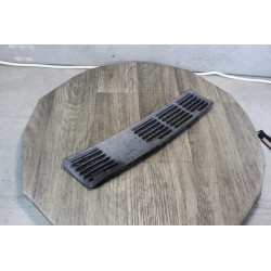 grille de pare brise avant droit bmw e30 1904572