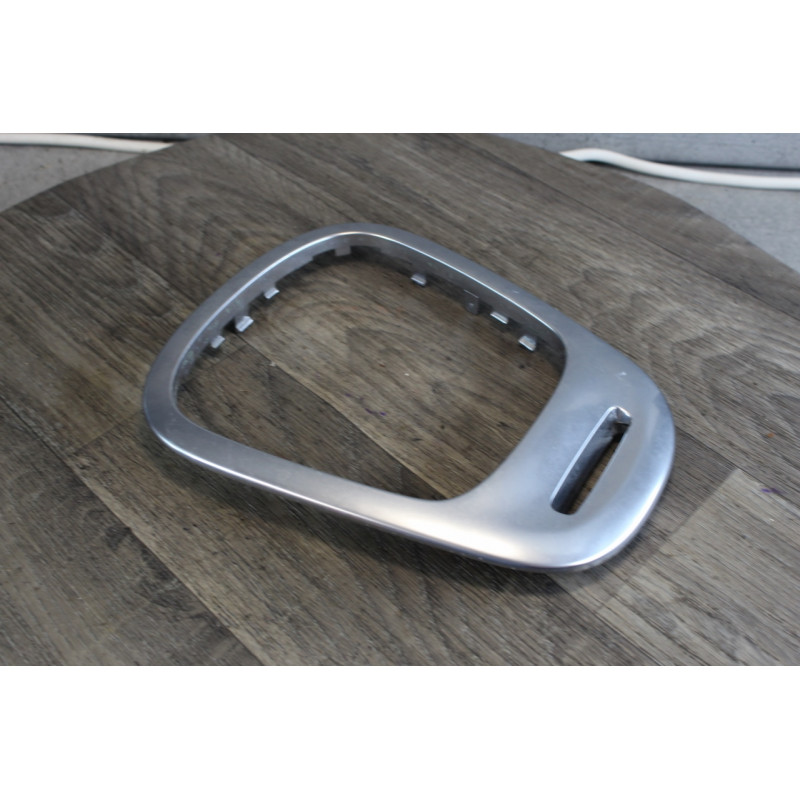 cache plastic contour soufflet levier de vitesse lecteur de carte renault grand scenic 3 969359604r cache plastic contour soufflet levier de vitesse lecteur de carte renault grand scenic 3 969359604r