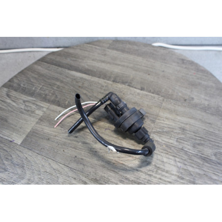 vanne soupape de surete electrovanne canister renault grand scenic 3 8200660852