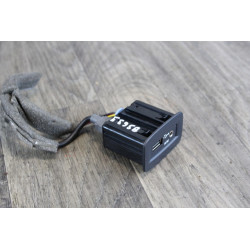 prise port auxiliaire usb renault grand scenic 3 280230006r