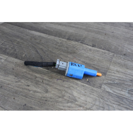 contacteur pedale enbrayage pedale de frein renault grand scenic 3 253250005r
