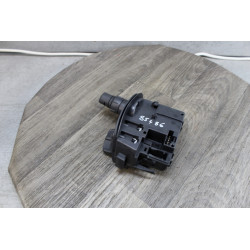 commodo essui glace renault modus kangoo clio 3 7701068115 8201590631