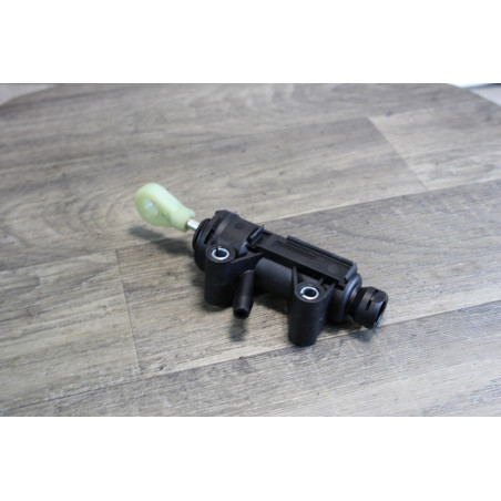 cylindre emeteur embrayage bmw 511017310