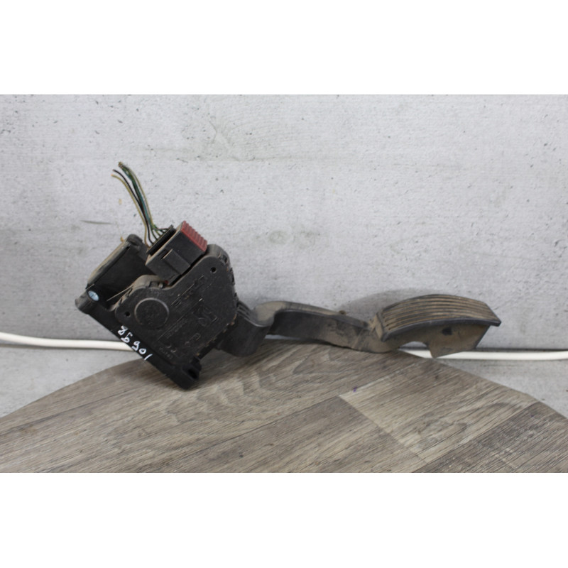 potentiometre capteur position pedale accelerateur fiat punto grande potentiometre capteur position pedale accelerateur fiat punto grande