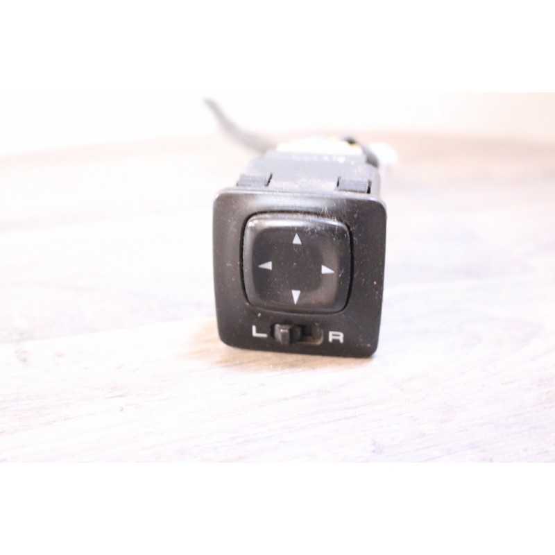 bouton commande reglage  retroviseur electrique ssangyong musso 2005
