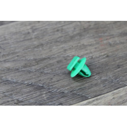 clips agraffe garniture plastic vert 68102758AA 71748293