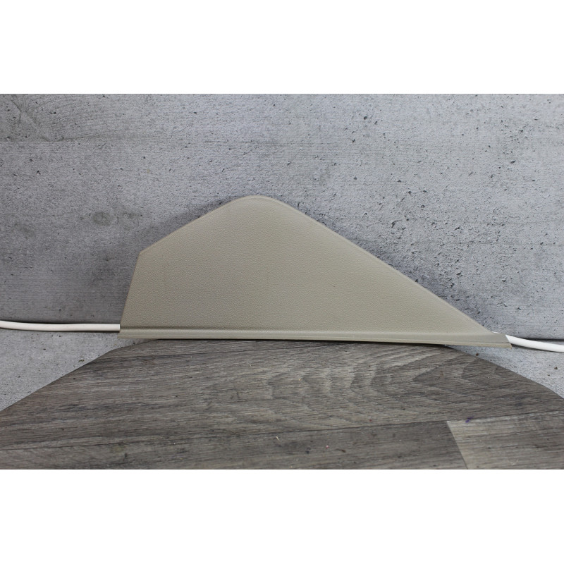 cache plastic lateral tableau de bord renault grand scenic 3 689210016r cache plastic lateral tableau de bord renault grand scenic 3 689210016r