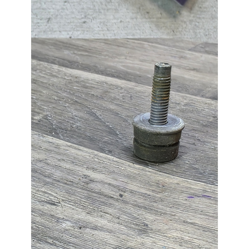 vis de fixation radiateur citroen peugeot