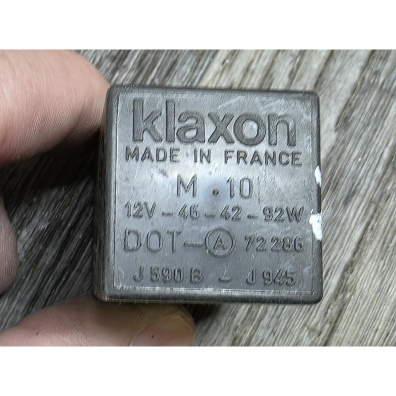 relais klaxon 12v 92w m10 72286