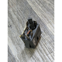 bouton warning feu de detresse wolkswagen polo 1 sae-qc77