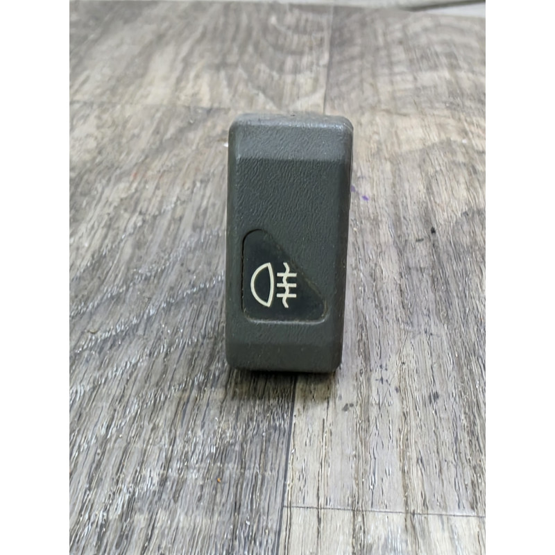 bouton antibrouillard renault clio