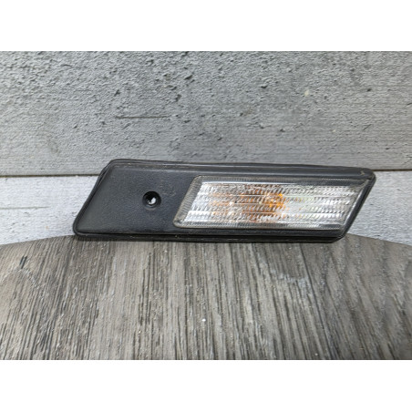clignotant repetieur avant droit bmw e36 4441401r