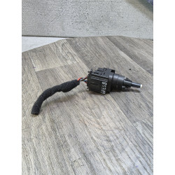 contacteur de feu stop seat ibiza 6Q0945511