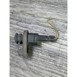 contacteur de porte nissan