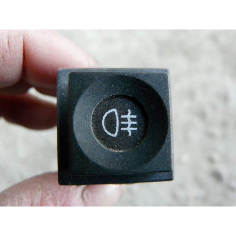 bouton antibrouillard arriere  citroen visa c15