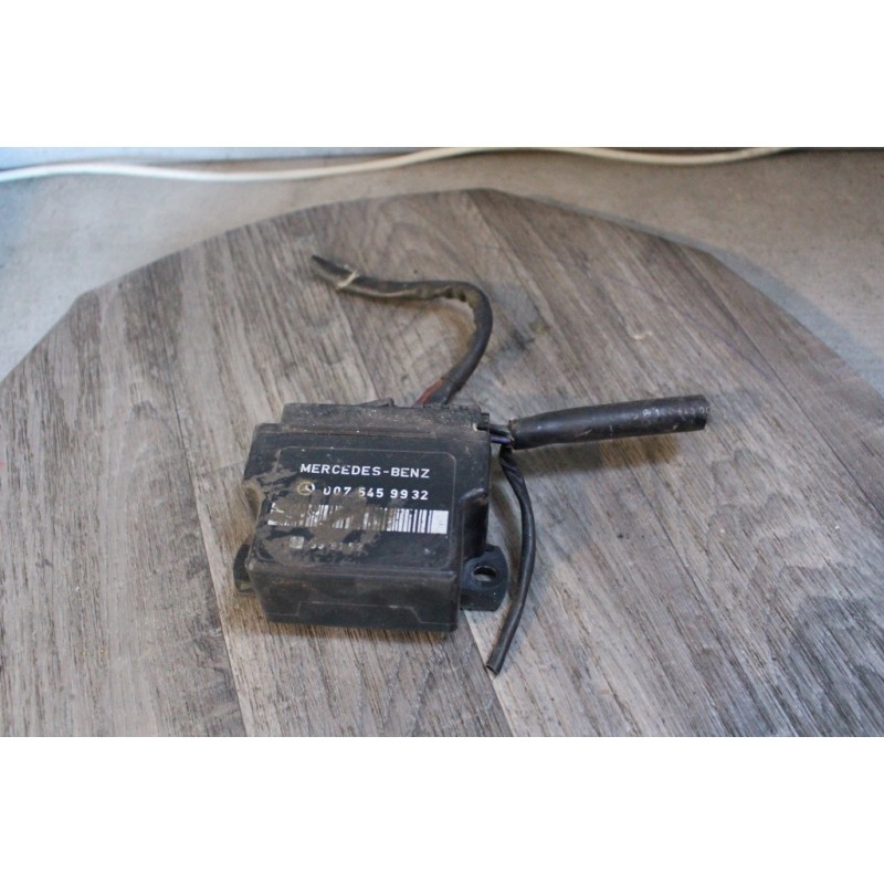 boitier divers mercedes 0775459932