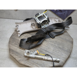 enrouleur de ceinture avant gauche avec pretensionneur et gache pedoncule fiat grande punto 617492900 735501771 618197600