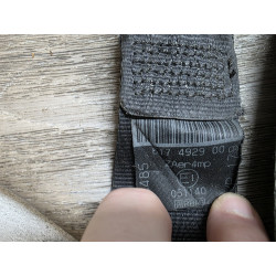 enrouleur de ceinture avant gauche avec pretensionneur et gache pedoncule fiat grande punto 617492900 735501771 618197600