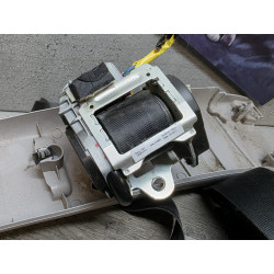 enrouleur de ceinture avant gauche avec pretensionneur et gache pedoncule fiat grande punto 617492900 735501771 618197600