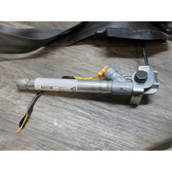 enrouleur de ceinture avant gauche avec pretensionneur et gache pedoncule fiat grande punto 617492900 735501771 618197600