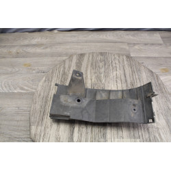 plastic support parechoc arriere droit audi a3 8L0807378