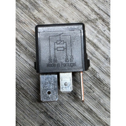 relais 460 4 broches 12V audi seat volkswagen skoda 1k0951253 v23134-j52-x430