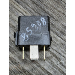relais 4 broches 12V mercedes 0025421319 4ra007791-00