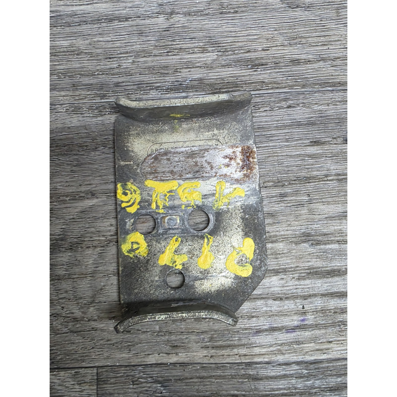 gache de porte avant droit master b80 b90 b110 b120