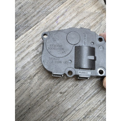 moteur commande de volet de ventilaiton citroen C4 grand picasso a21200600 efb350